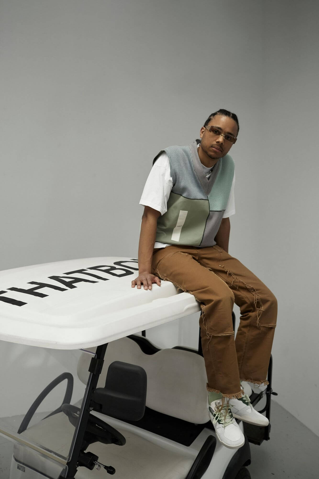 THATBOII und Kangaroos releasen den Ultralite "Le Club" Made in Germany